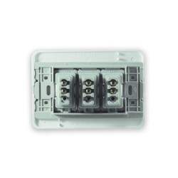 Ultra Interruptor Triple Blanco  PT144122SB