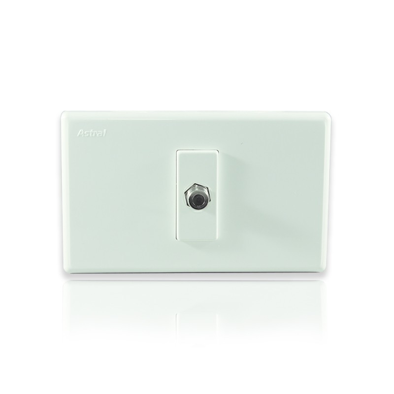 Salida Coaxial Sencilla Tipo Astral Color Blanco Para Conexiones de Television o Internet  PT144305-B