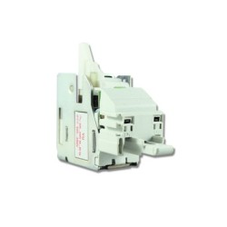 Rele de Minima Tension UVR ABB 220-240Vac-220-250Vdc  T1-T2-T3  1SDA051348R1