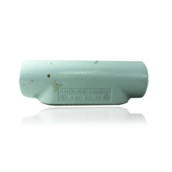 Conduleta CROUSE HINDS Serie 7 NEMA3R Forma- C  2 Pulg  En Aluminio       640605C67 CG C TAPA Y EMP