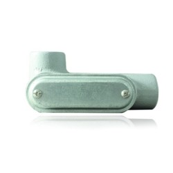 Conduleta CROUSE HINDS Serie 3 Forma-T 1 1-4 En Aluminio con pintura Gris