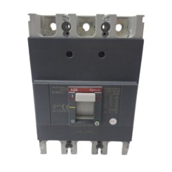 Breaker Industrial  200 AMP Capacidad de Ruptura  50 KA Fijo FORMULA A2C  1SDA066778R1