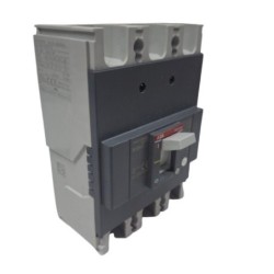 Breaker Industrial  250 AMP Capacidad de Ruptura  50 KA Fijo FORMULA A2C  1SDA066780R1