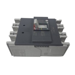 Breaker Industrial  250 AMP Capacidad de Ruptura  50 KA Fijo FORMULA A2C  1SDA066780R1