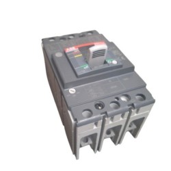 Breaker Industrial   14 -  20 AMP Capacidad de Ruptura 25 KA Graduable XT1B  TMAX XT  1SDA066800R1