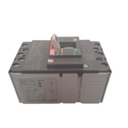 Breaker Industrial   17.5 -  25 AMP Capacidad de Ruptura  25 KA Graduable XT1B  TMAX XT  1SDA066801R1