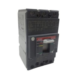 Breaker Industrial   28 -   40 AMP Capacidad de Ruptura  25 KA Graduable XT1B  TMAX XT  1SDA066803R1