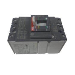 Breaker Industrial   28 -   40 AMP Capacidad de Ruptura  25 KA Graduable XT1B  TMAX XT  1SDA066803R1
