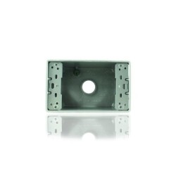 Caja Fundicion Aluminio 5800 con salida   1-2 pulgada  3 Huecos