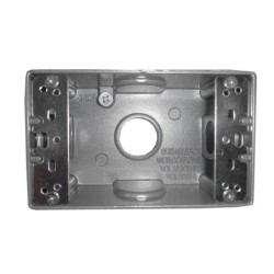 Caja Fundicion Aluminio 5800 con salida   3-4 pulgada  3 Huecos