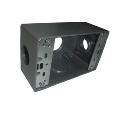 Caja Fundicion Aluminio 5800 con salida   3-4 pulgada  3 Huecos