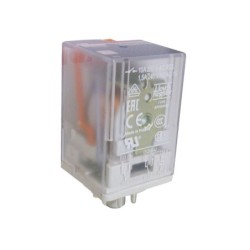 Rele Enchufable ABB Tipo Universal  8 PINES CR-U110AC2    1SVR405621R7000