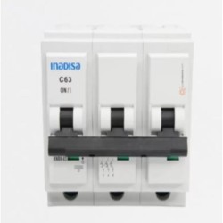 Breaker Enchufable Tripolar 3 X  40 AMP 10 KA  I3P402AE